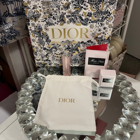 Dior Other - Dior Holiday Box with Full Size Lip Reviver Balm in 001 Pink Plus More